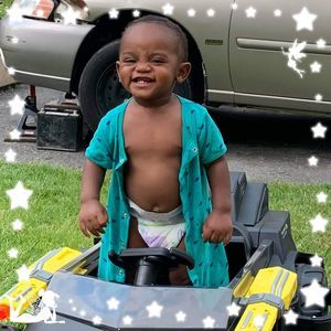 Meet your Posher, Gregory